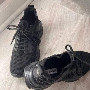 Steve Madden Tennis Shoes